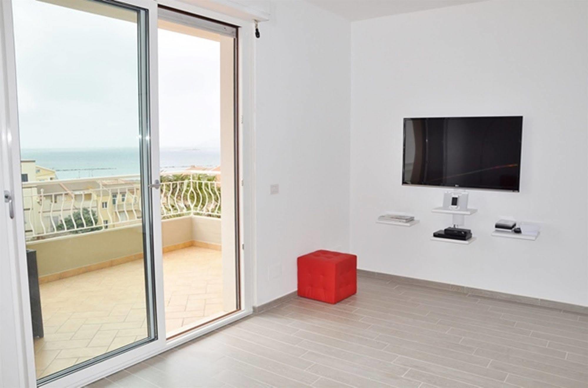 Spinnaker Holidays Alghero Exterior photo